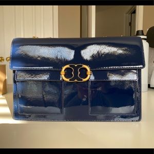 Tory Burch Gemini Link Bag in Navy Patent Leather